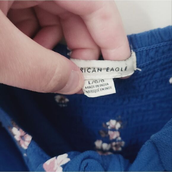 American Eagle Blue Floral Ruffle Cropped Tank Size Large - Picture 5 of 9